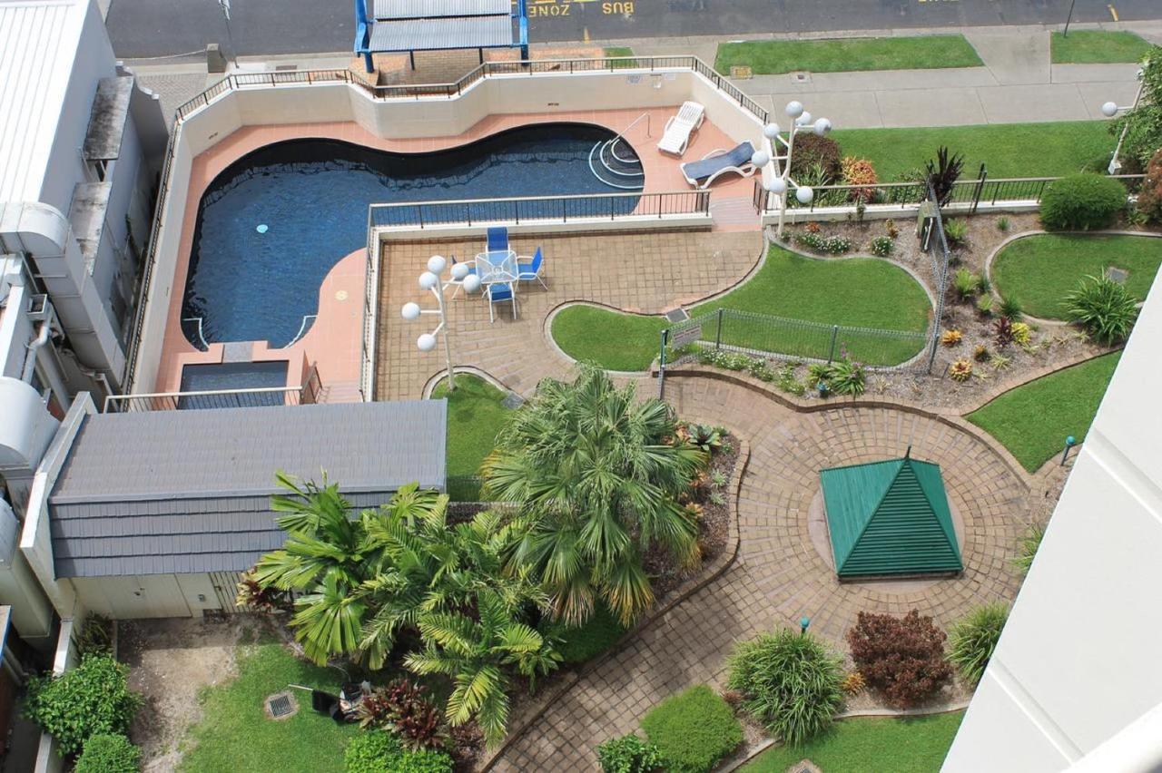 Cairns Ocean View Apartment In Aquarius Bagian luar foto