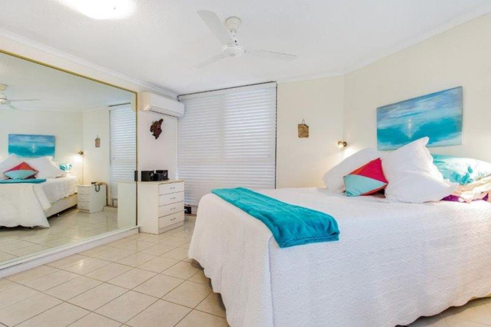 Cairns Ocean View Apartment In Aquarius Bagian luar foto